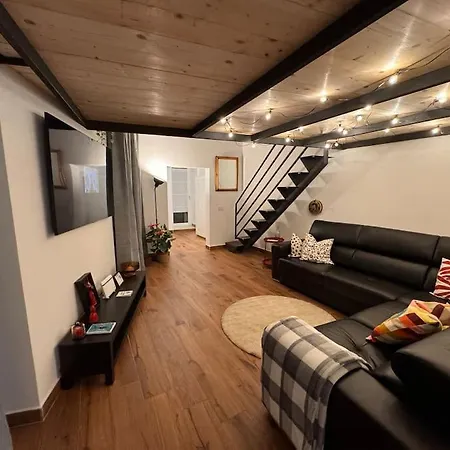 Domus Miraculi: Casa Storica Nel Cuore Di Apartman *